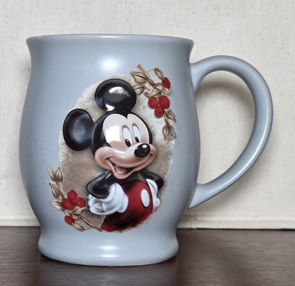 Mickey Mouse Christmas Holly 3D Disney store Mug/Cup Pre-Loved Light Blue